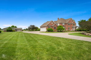 11N720 Muirhead Rd, Elgin, IL 60124_006