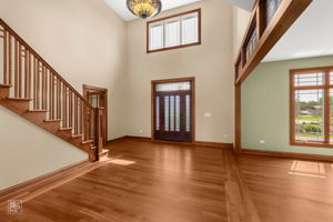 11N720 Muirhead Rd, Elgin, IL 60124_009