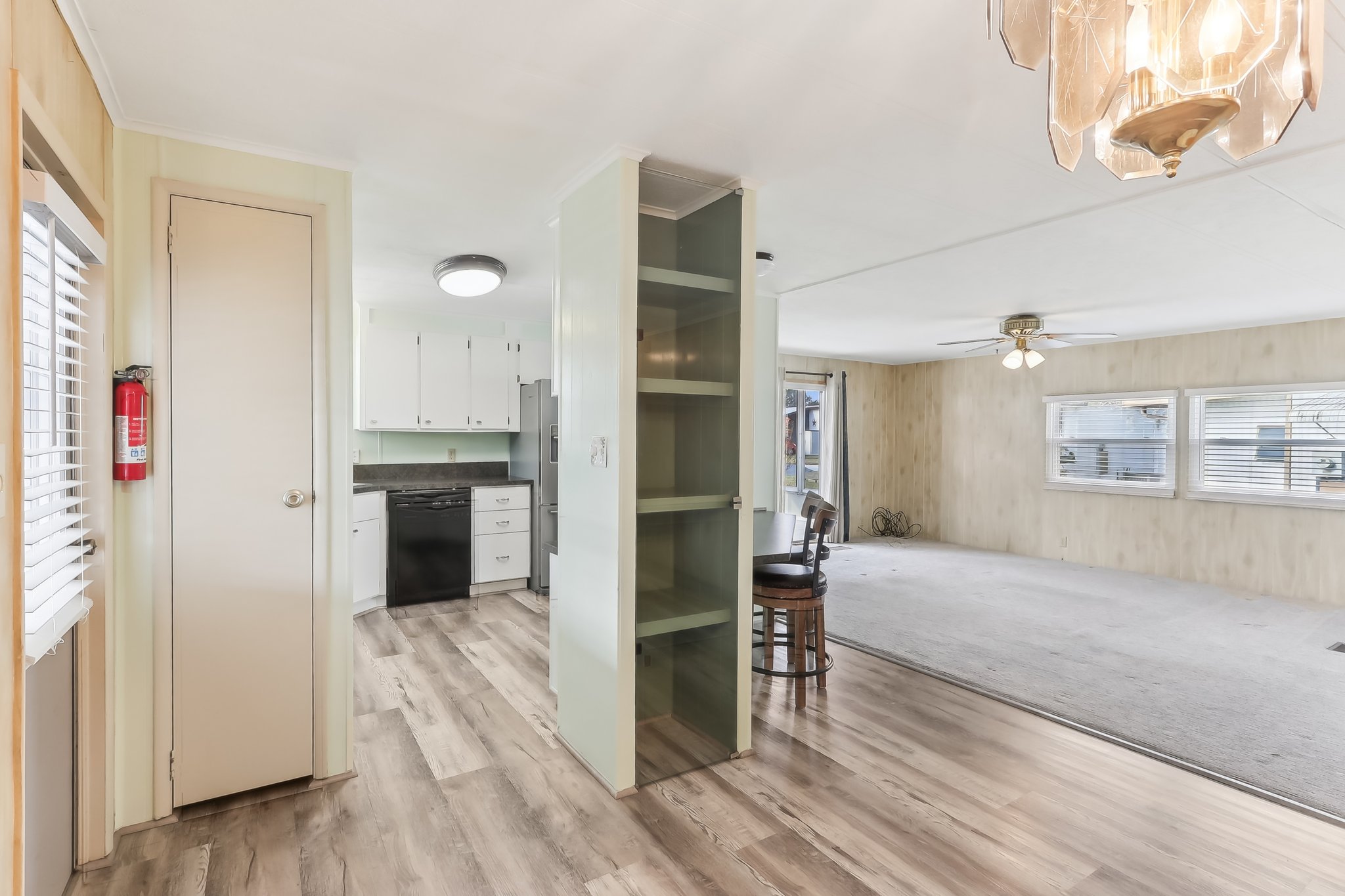 Orangewood Dr-014.jpg