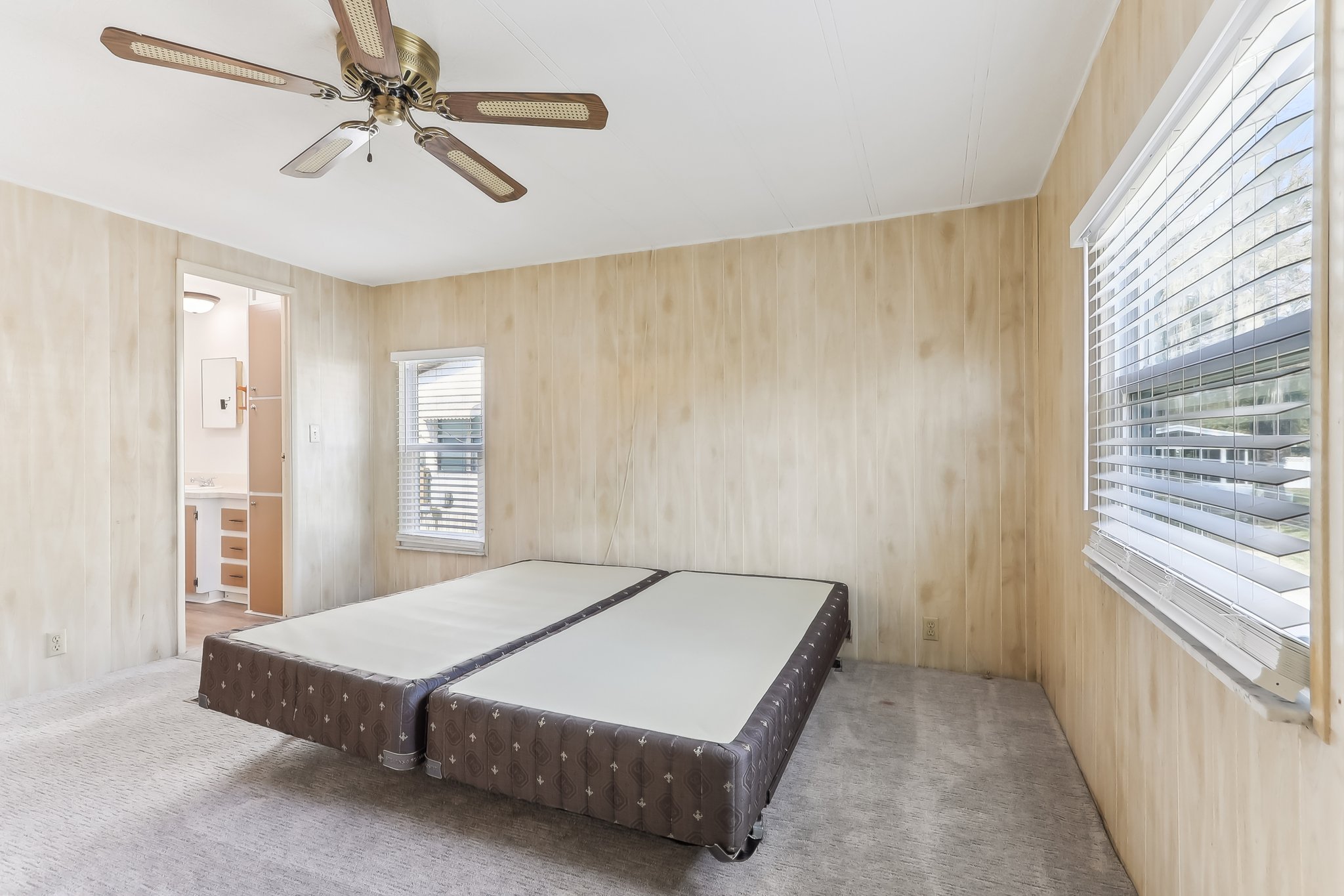 Orangewood Dr-026.jpg