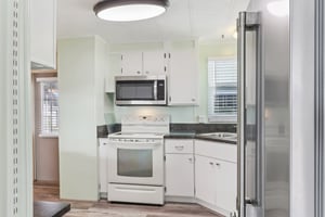 Orangewood Dr-016.jpg