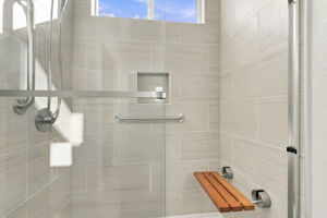  Photo 45