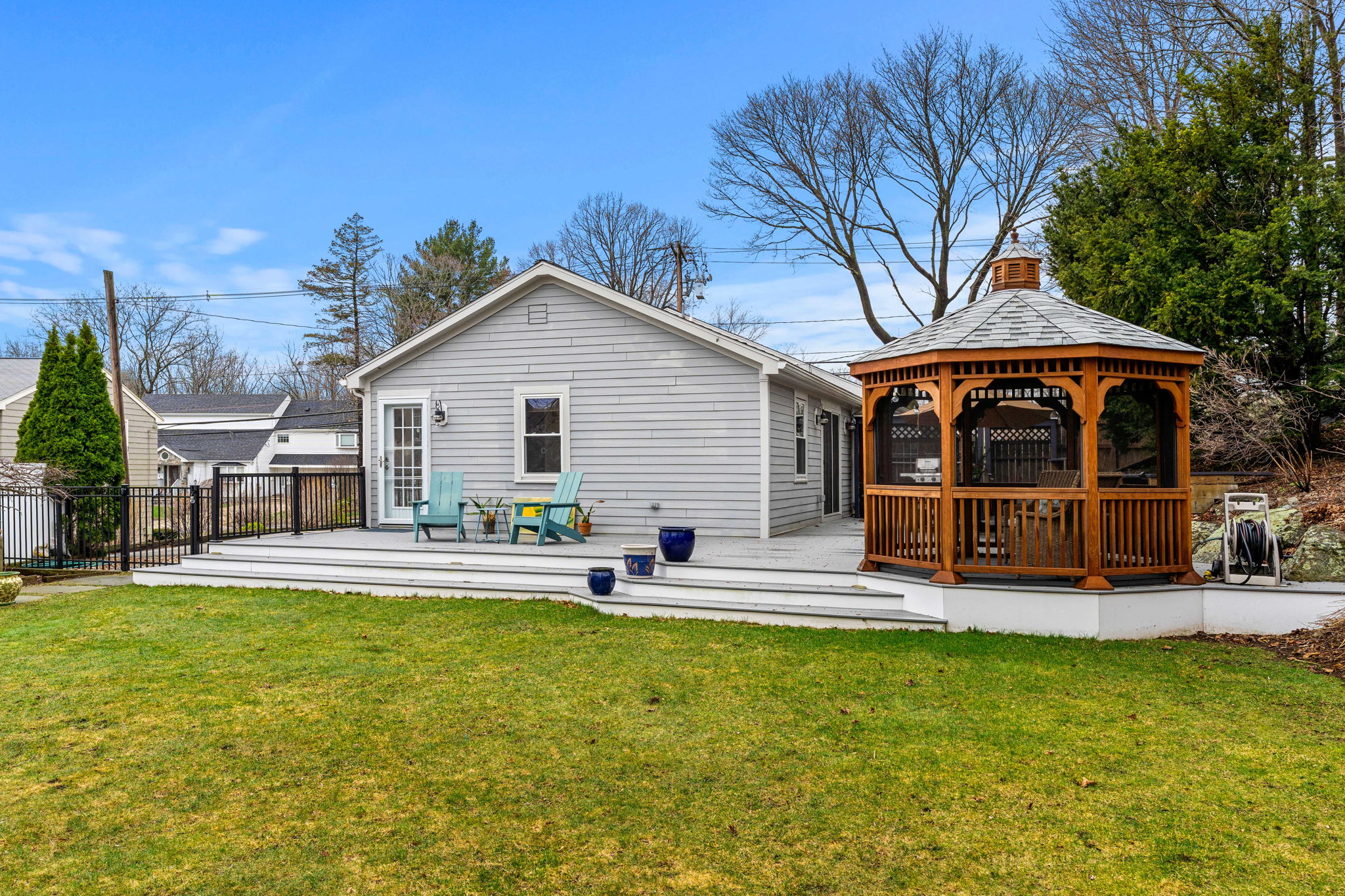 11 Ridge St, Winchester, MA 01890, USA Photo 11