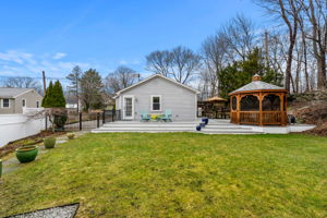 11 Ridge St, Winchester, MA 01890, USA Photo 11