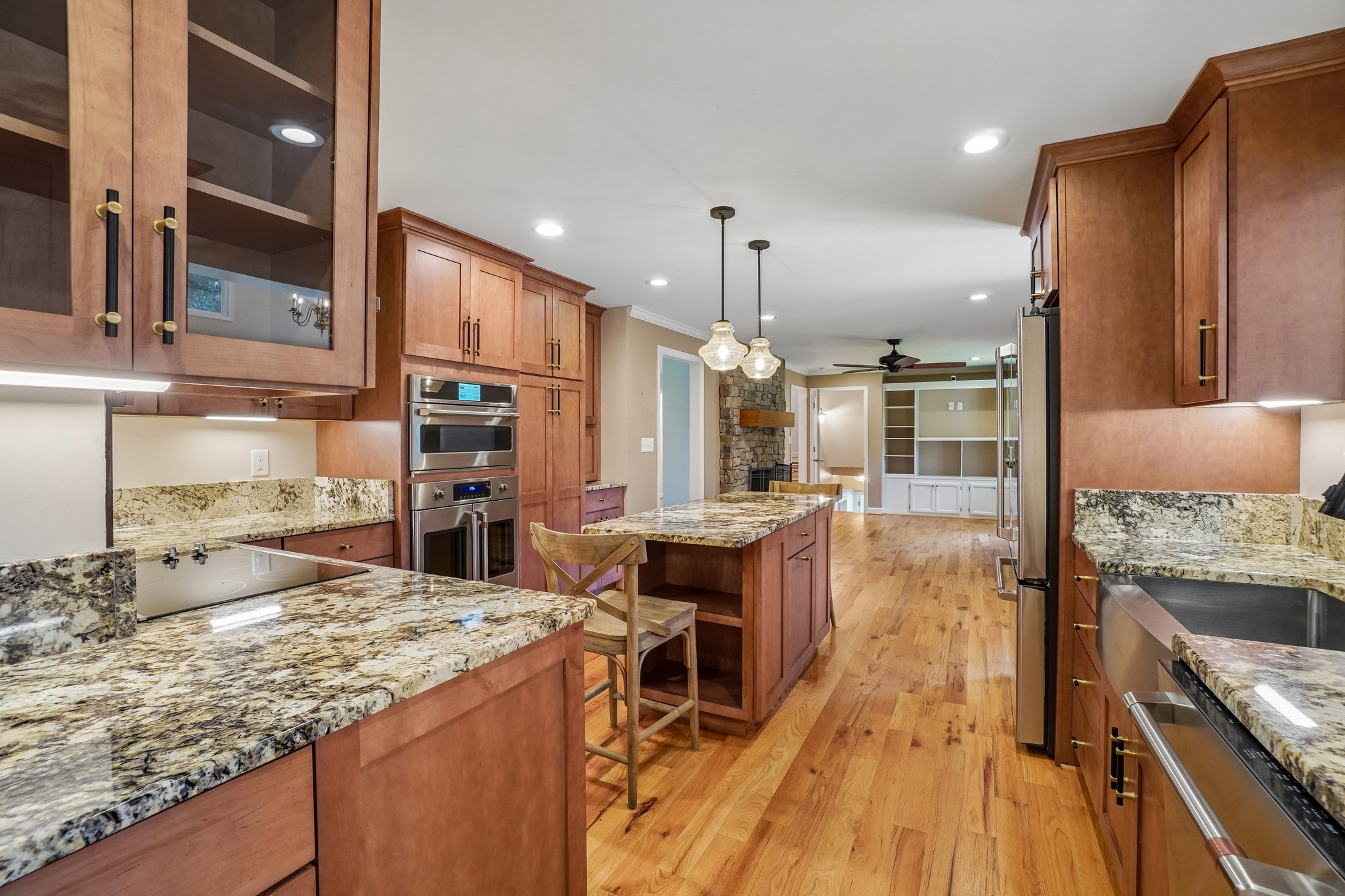 Ridgewood Ave-S1308-018.jpg
