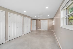 Ridgewood Ave-S1308-044.jpg