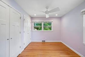 Ridgewood Ave-S1308-045.jpg