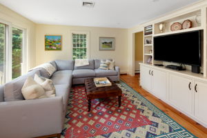 11 S Pleasant St, Hingham, MA 02043, US Photo 18