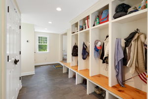  11 S Pleasant St, Hingham, MA 02043, US Photo 9