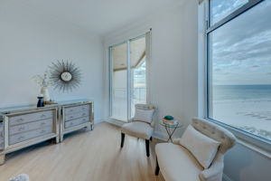 Guest Bedroom2b