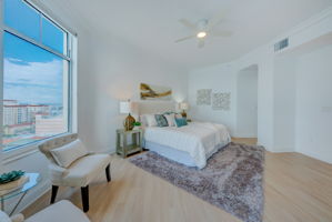 Guest Bedroom2c