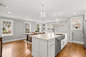  11 Sanborn St, Winchester, MA 01890, US Photo 14