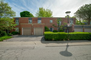 11 Scenic Millway, Toronto ON