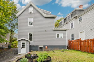 Sharon St-S3009-034r