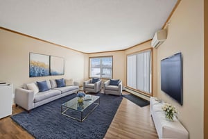 IMG_7404 virtually staged.jpeg