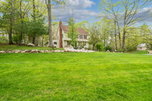  Photo 40