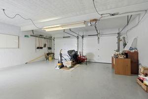  Photo 51