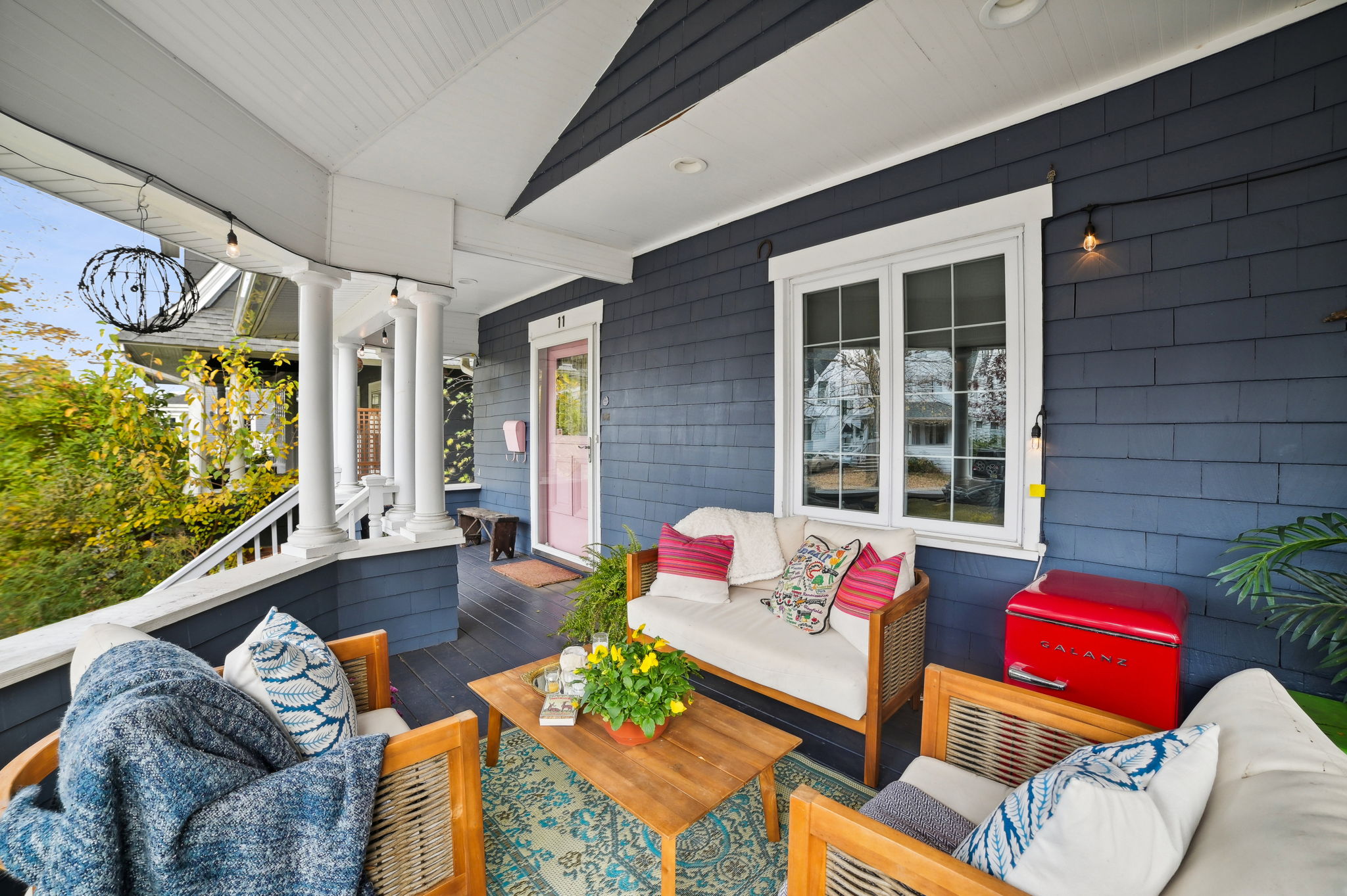 A Front Porch you'll never want to leave