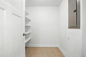  Photo 39