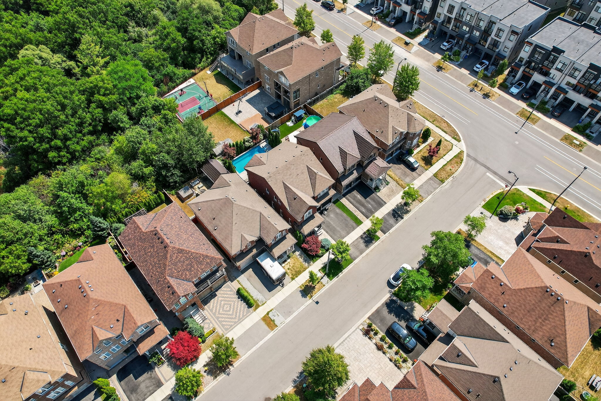 11 Wallenberg Dr Vaughan, ON L6A 4S5