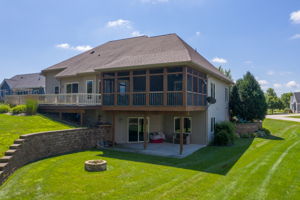 11 Whispering Springs Ct, Fond du Lac, WI 54937, US Photo 3