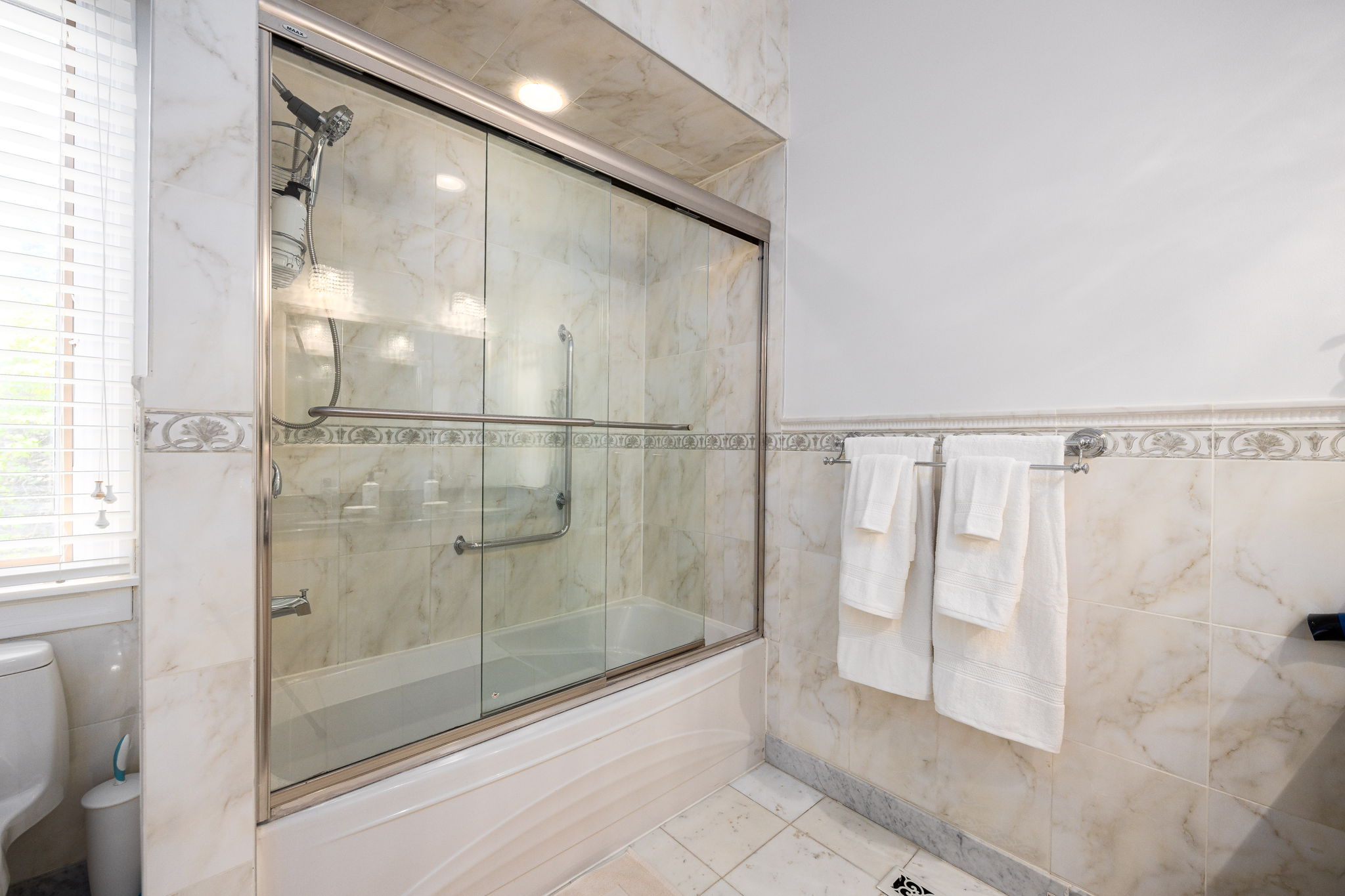 Toronto property showcase — delivered property photograph 20