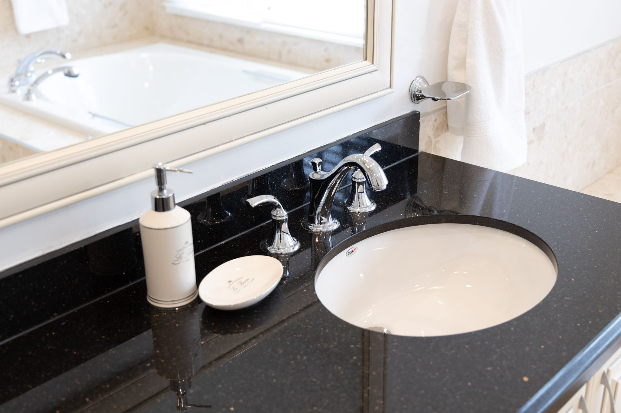 Toronto property showcase — delivered property photograph 50