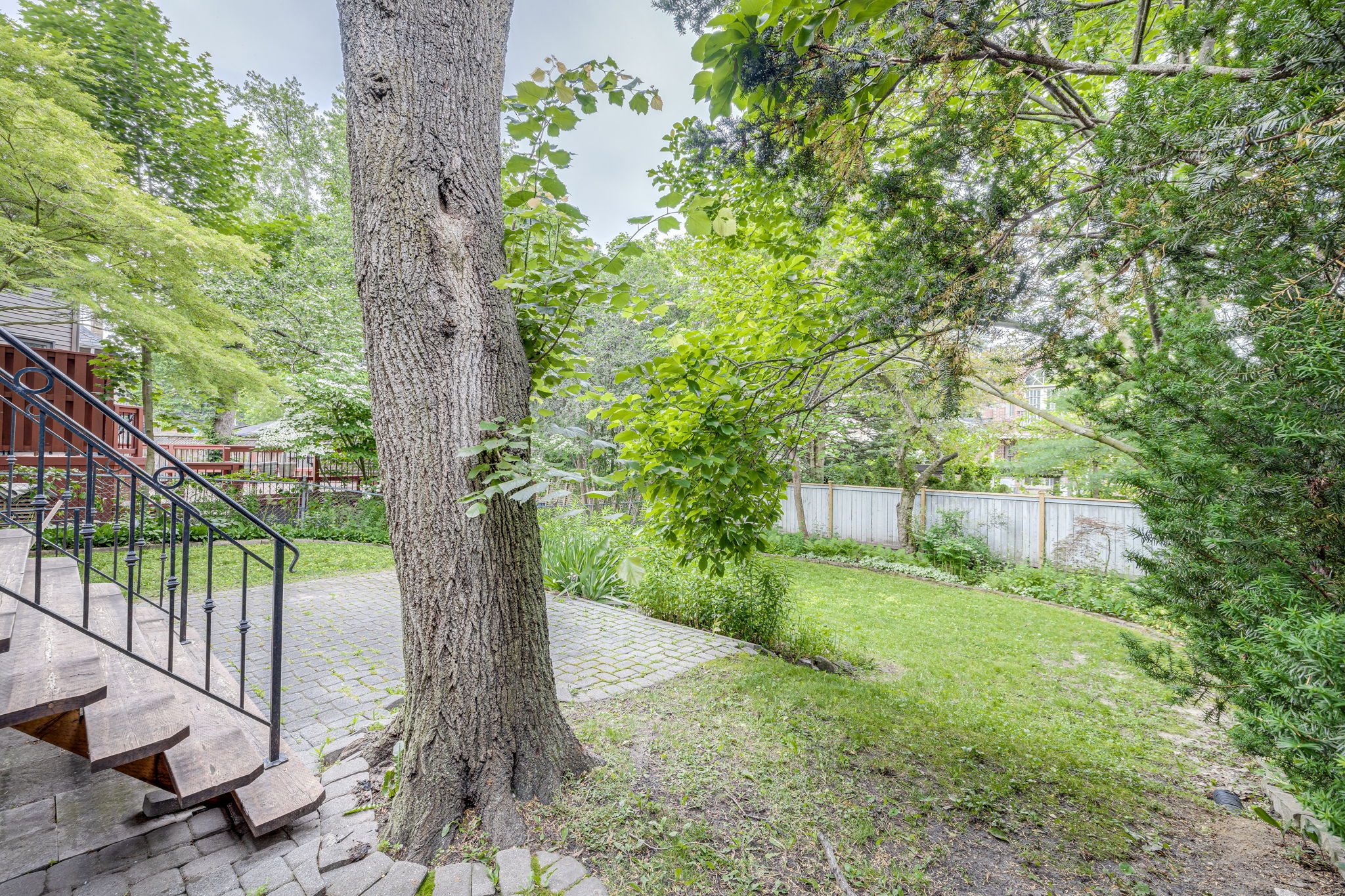 Toronto property showcase — delivered property photograph 65