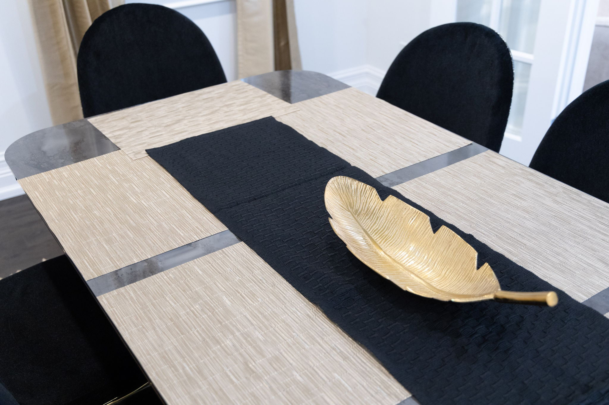 Toronto property showcase — delivered property photograph 33