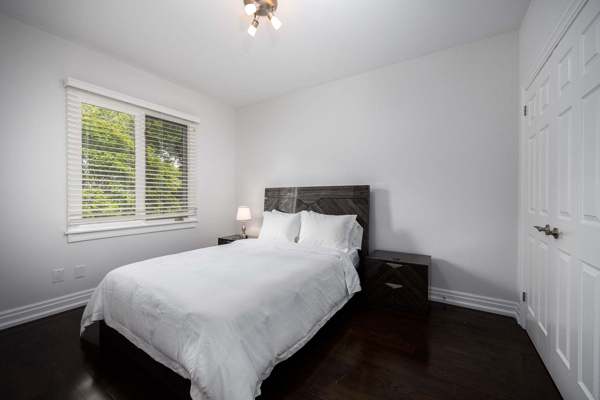 Toronto property showcase — delivered property photograph 16