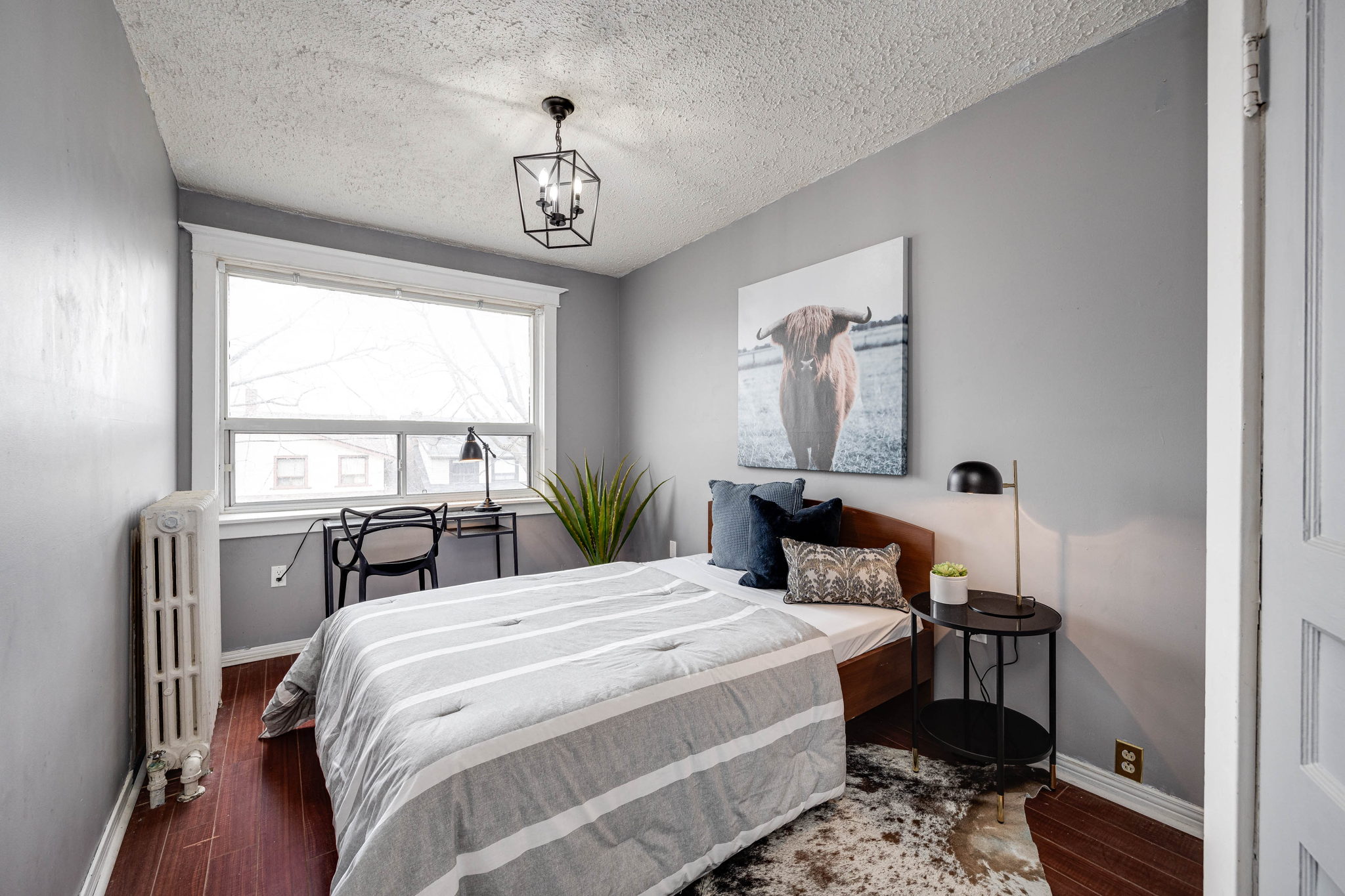 Toronto property showcase — delivered property photograph 33
