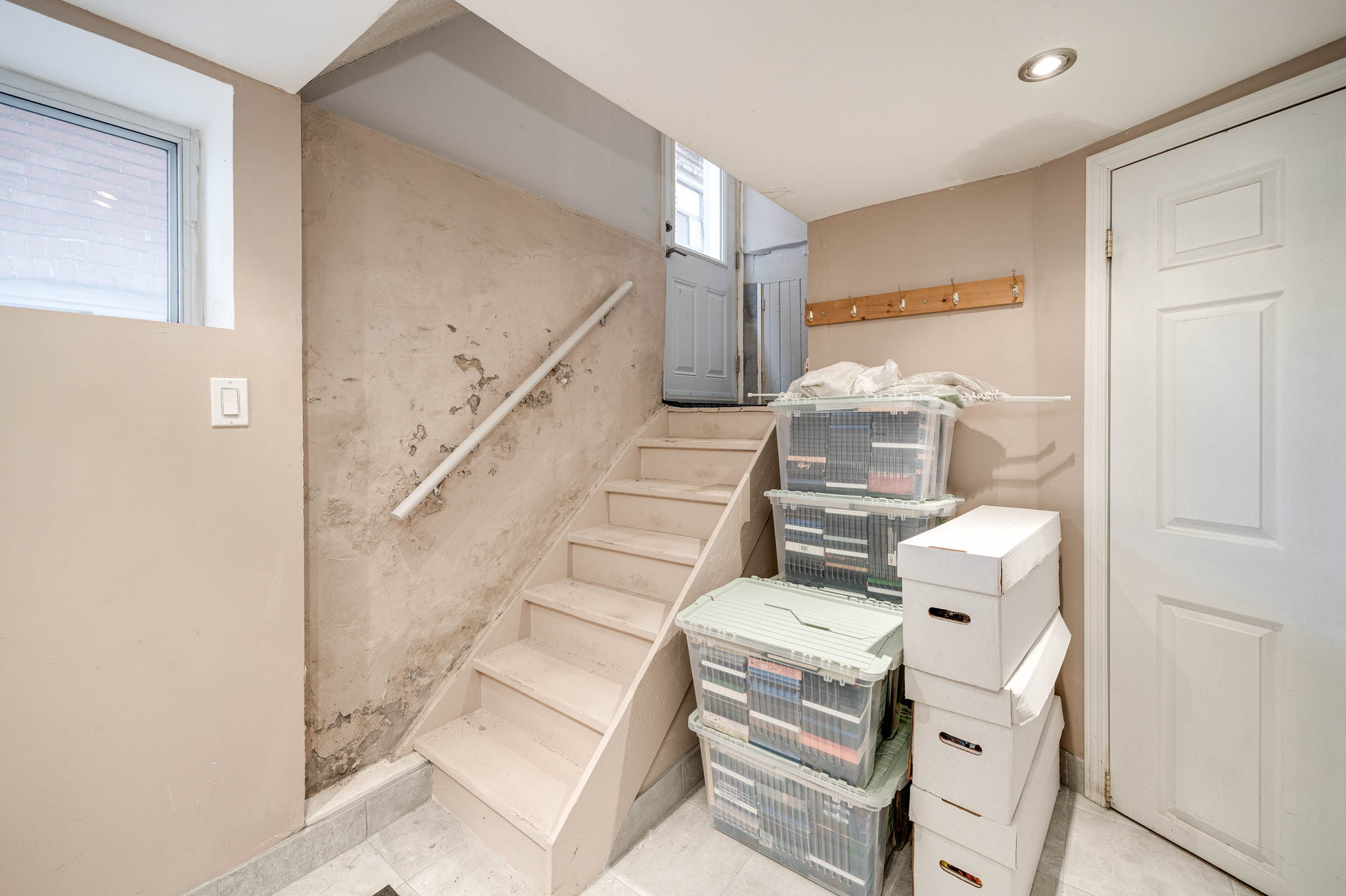 Toronto property showcase — delivered property photograph 38