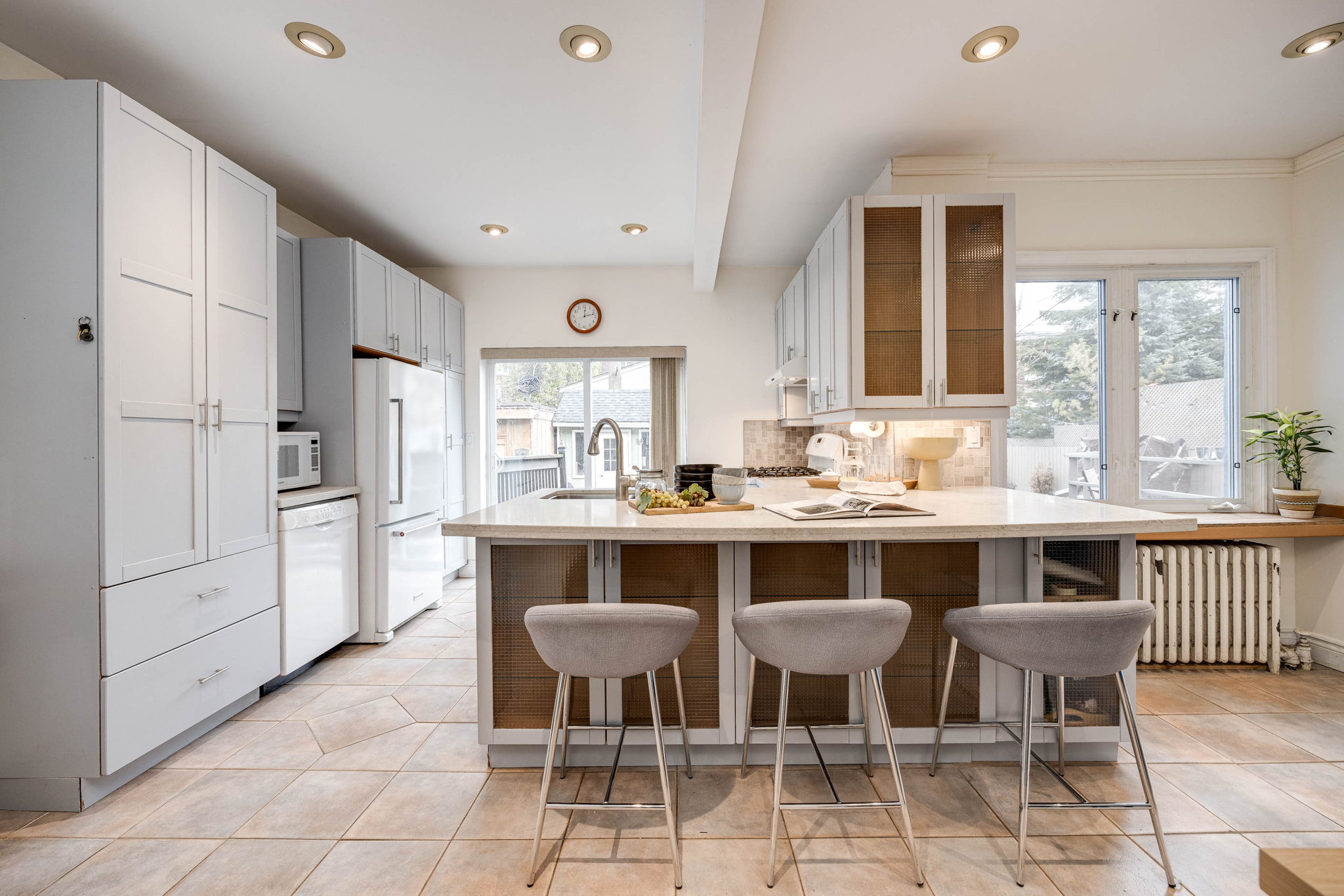 Toronto property showcase — delivered property photograph 15