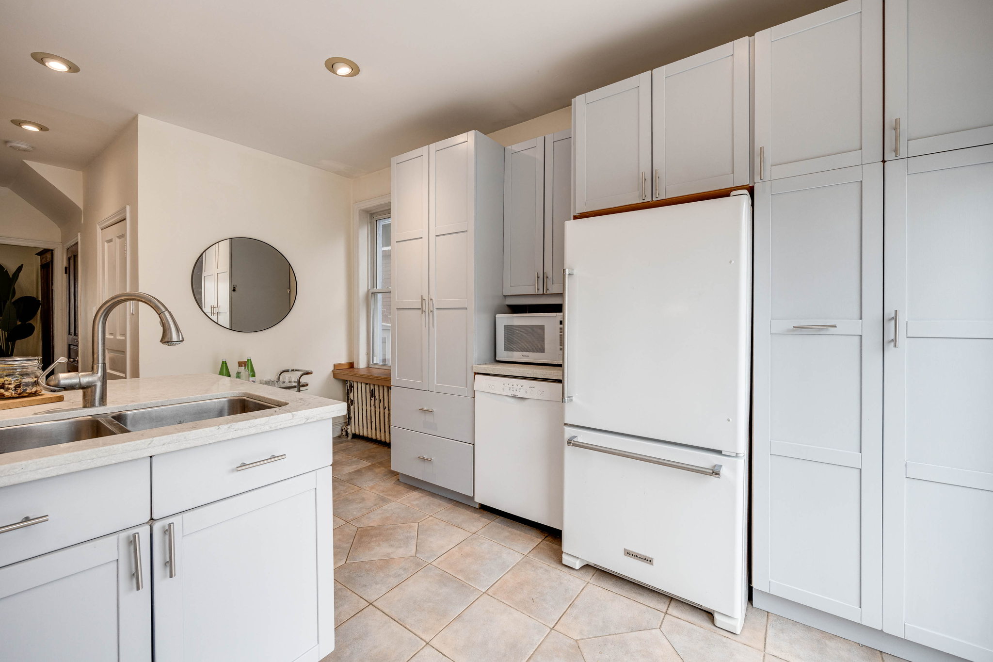Toronto property showcase — delivered property photograph 20