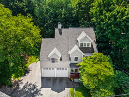 11 Woodbury Ct, Salem, MA 01970, USA Photo 2