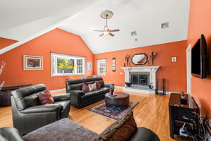 11 Woodbury Ct, Salem, MA 01970, USA Photo 30