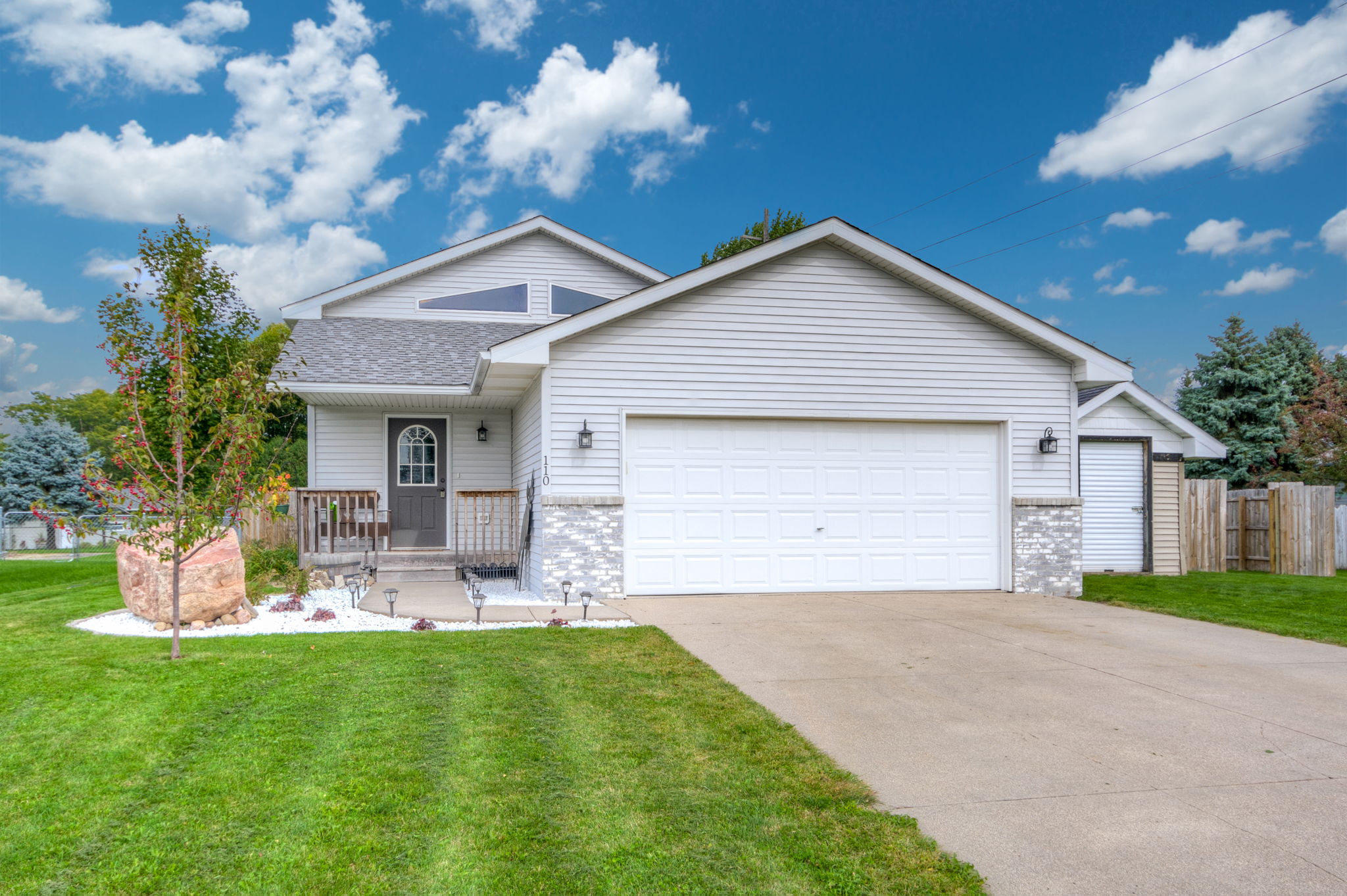  110 7th Street NW, Maple Lake, MN 55358, US