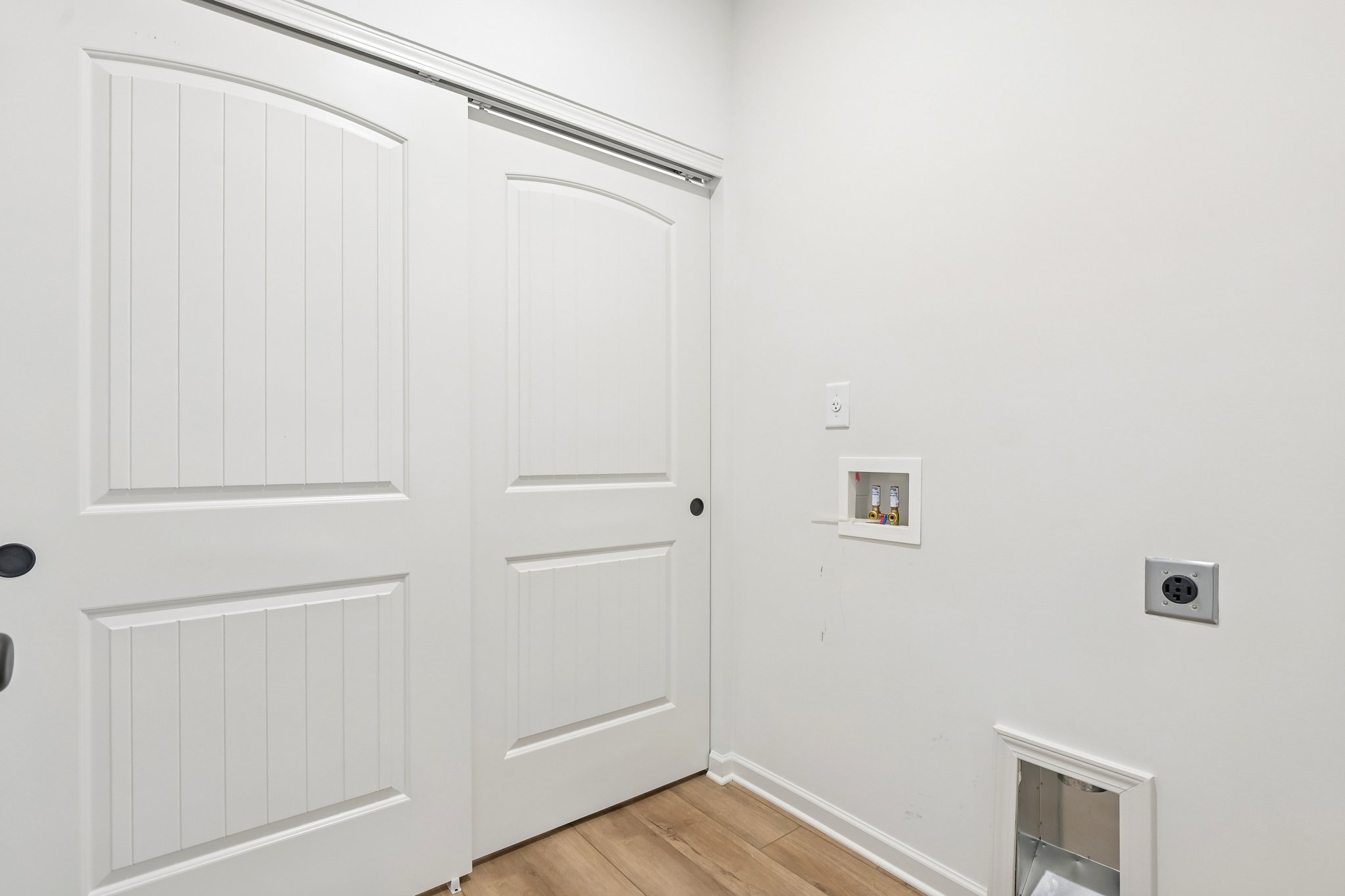 Balsam Dr-S0810-025.jpg