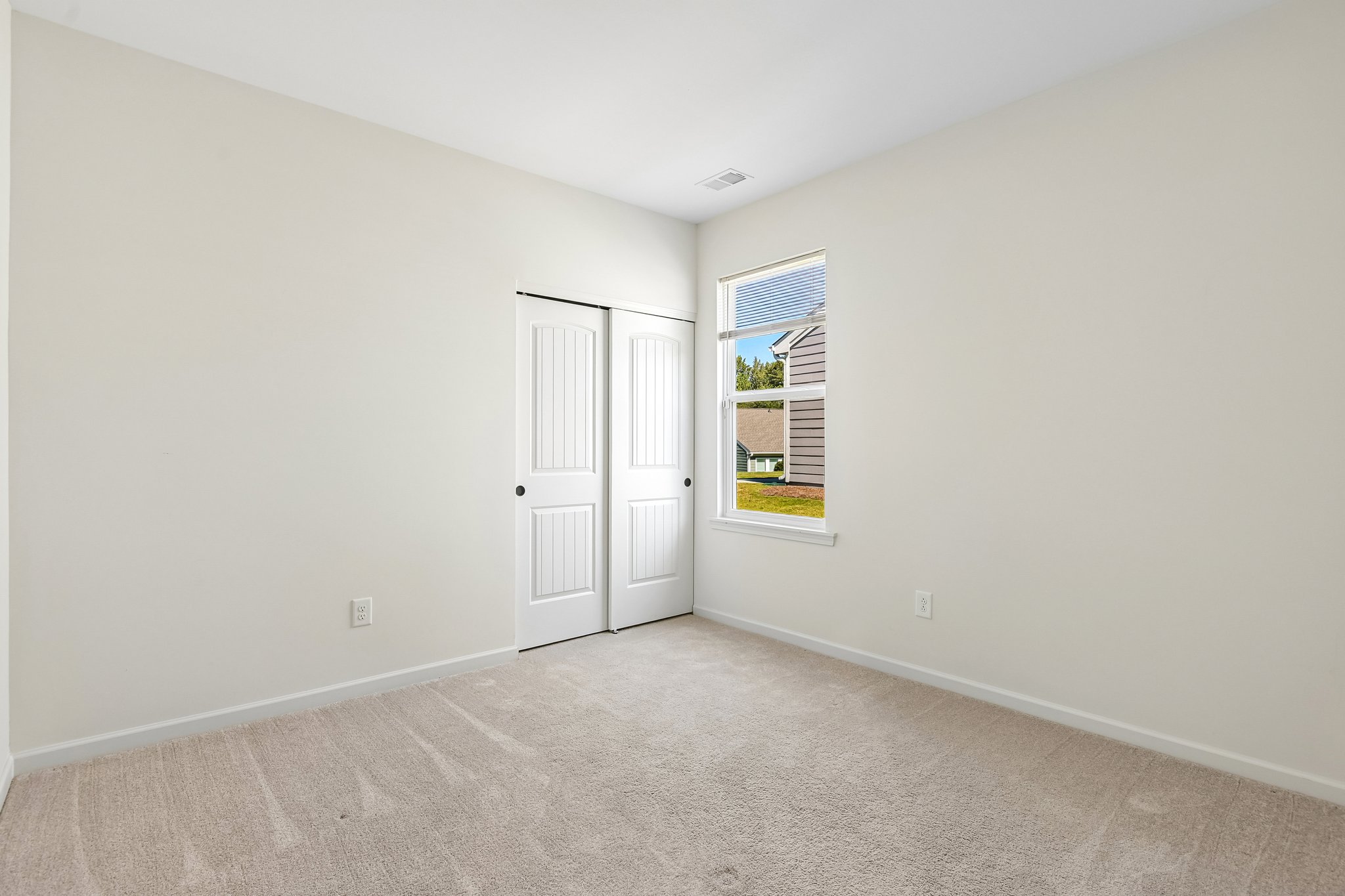 Balsam Dr-S0810-037.jpg