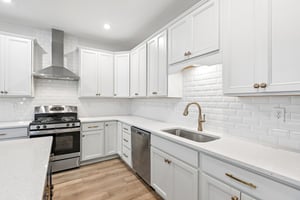 Balsam Dr-S0810-019.jpg