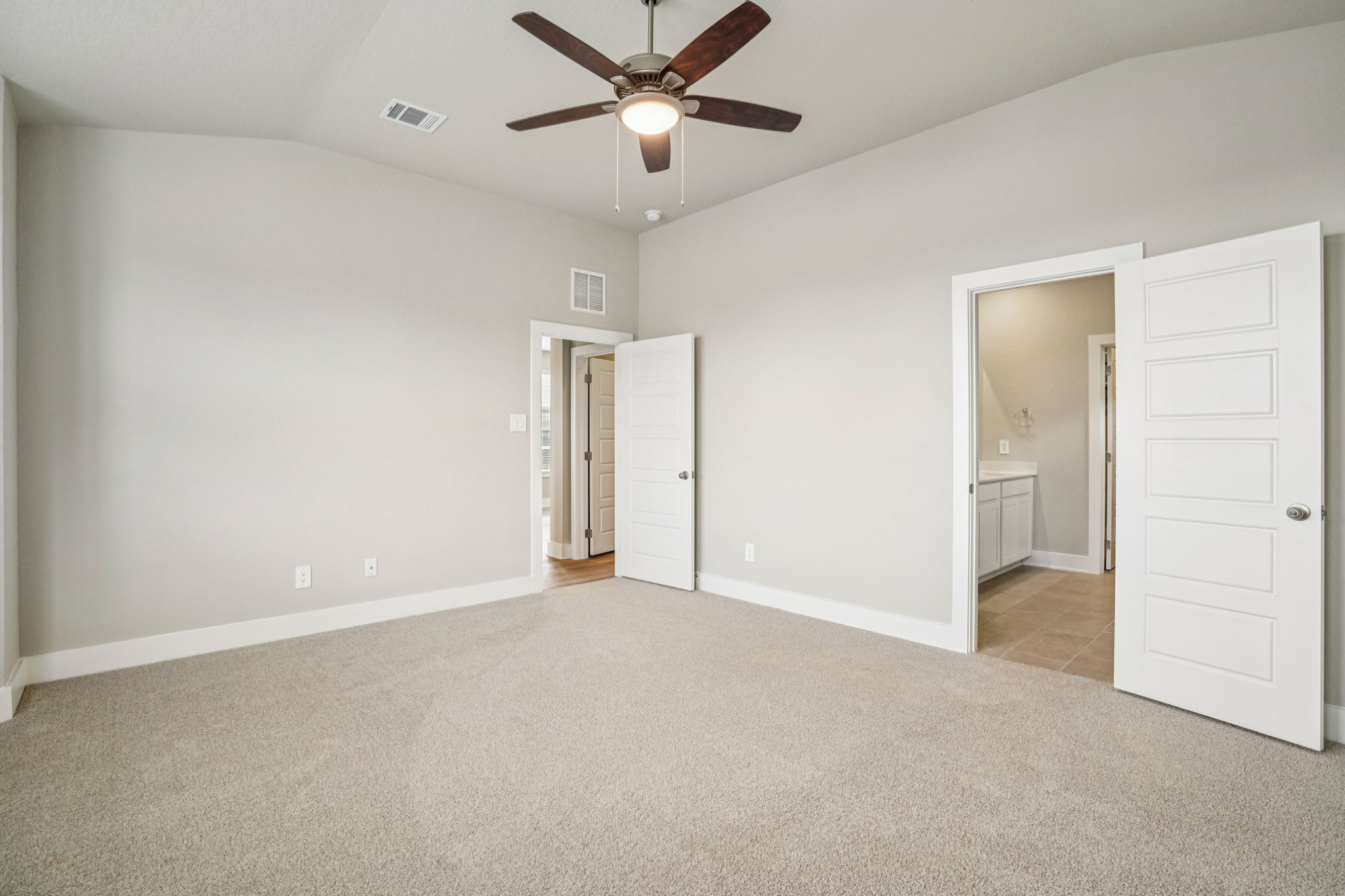 San Antonio - Legendary Trails - 110 Barton Point Schertz TX 78108 - 014