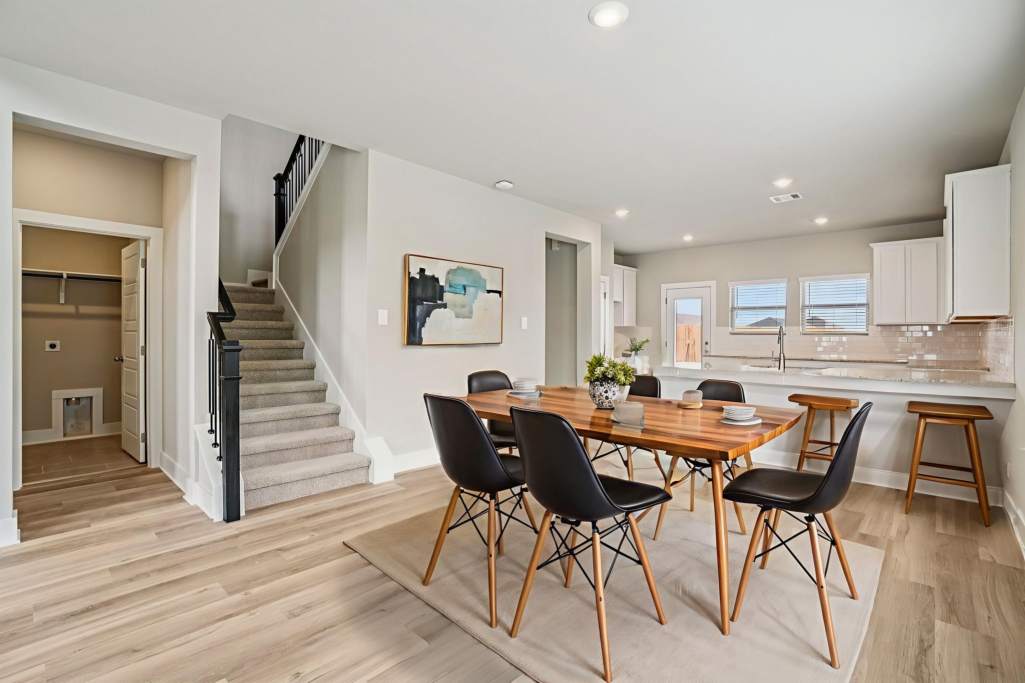 San Antonio - Legendary Trails - 110 Barton Point Schertz TX 78108 - 006 virtually staged.jpeg