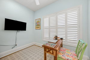 Bedroom/Office