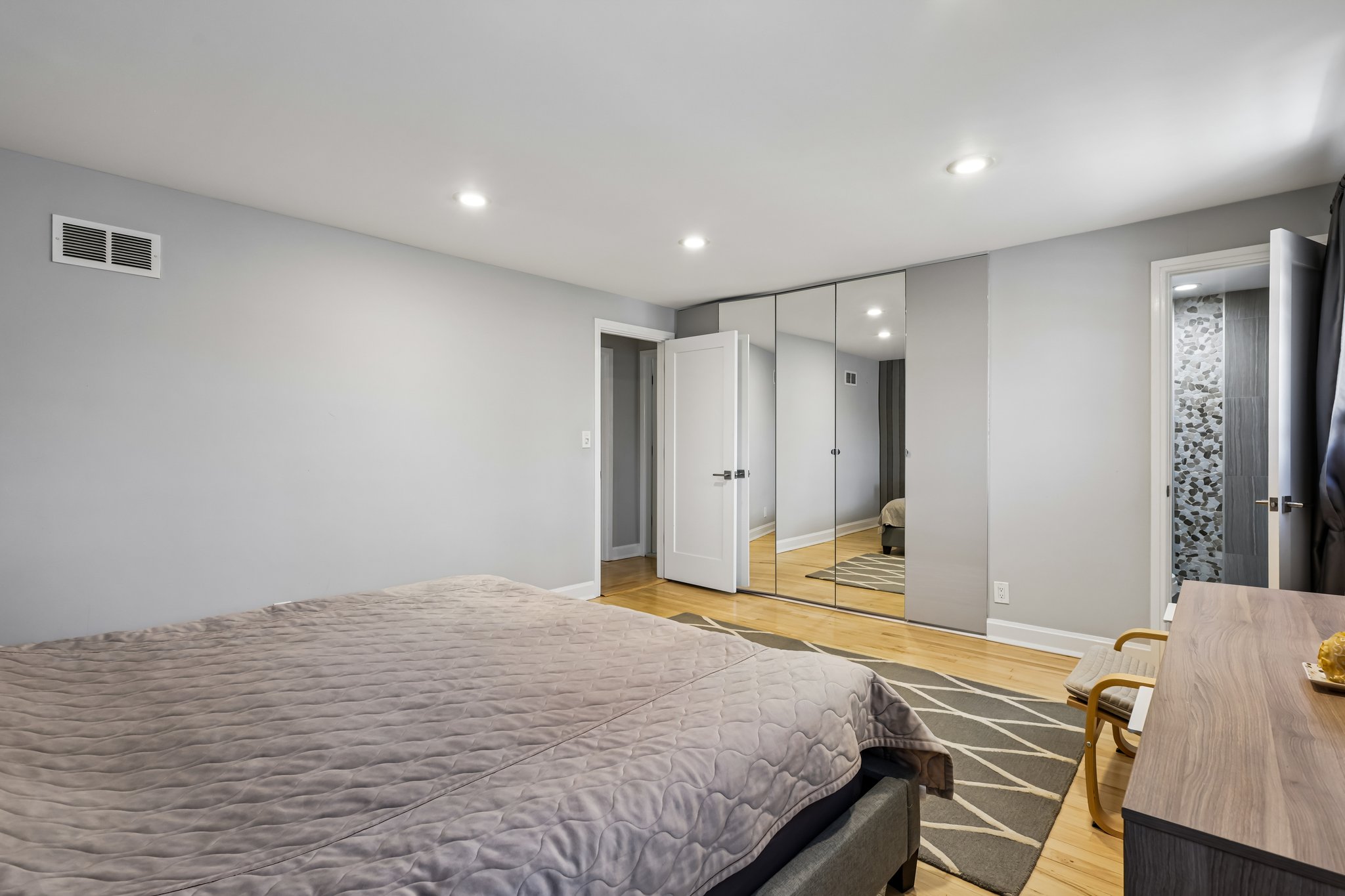 Byrd Ave-S2204-029.jpg