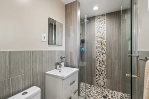 Byrd Ave-S2204-031.jpg