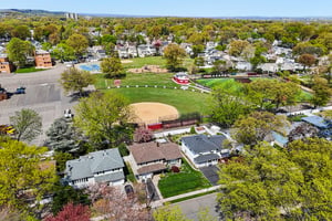 Byrd Ave-S2204-042.jpg