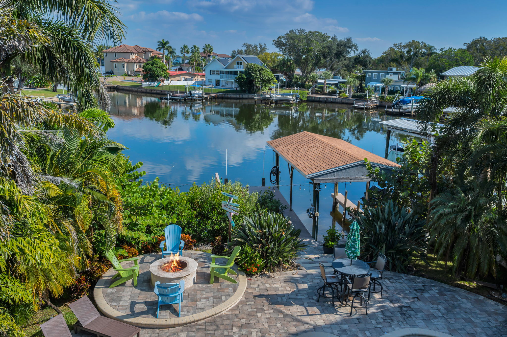 Upper Level Primary Bedroom Balcony View3