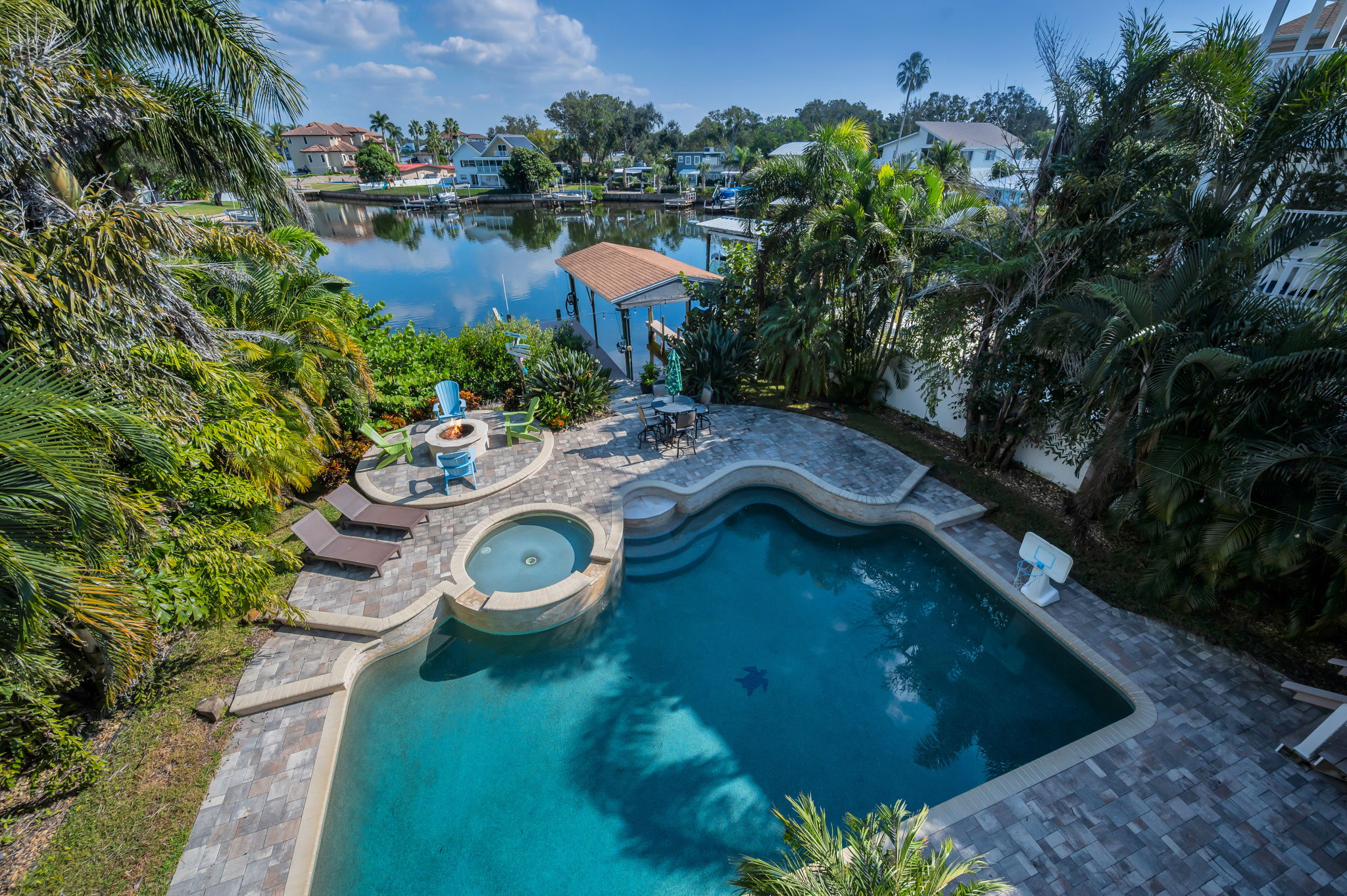 Upper Level Primary Bedroom Balcony View4