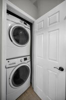 Upper Level Laundry1b