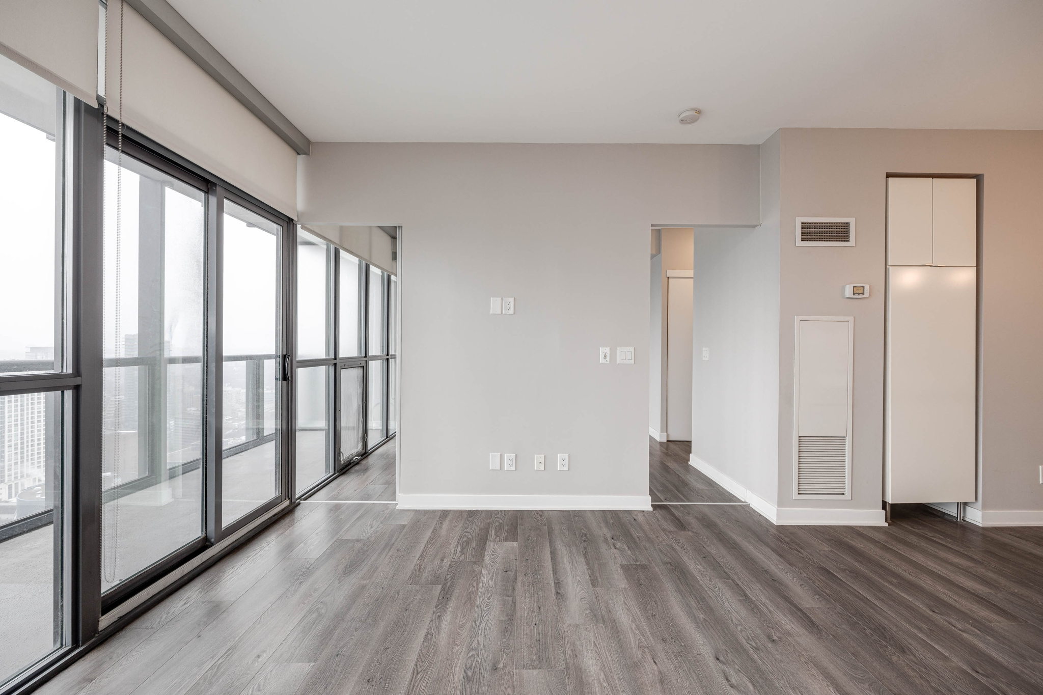 Toronto property showcase — delivered property photograph 15